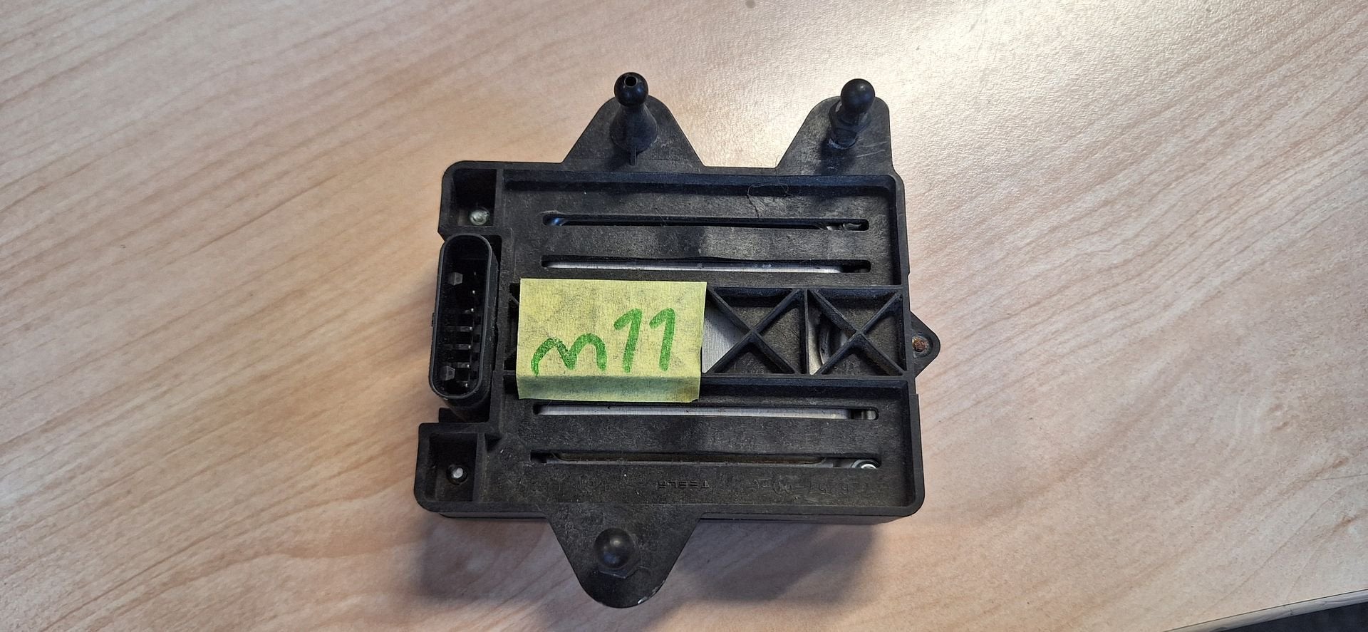 Originele Tesla Model 3 / Y Front Radar Sensor Continental M, -, Utilisé, -, -