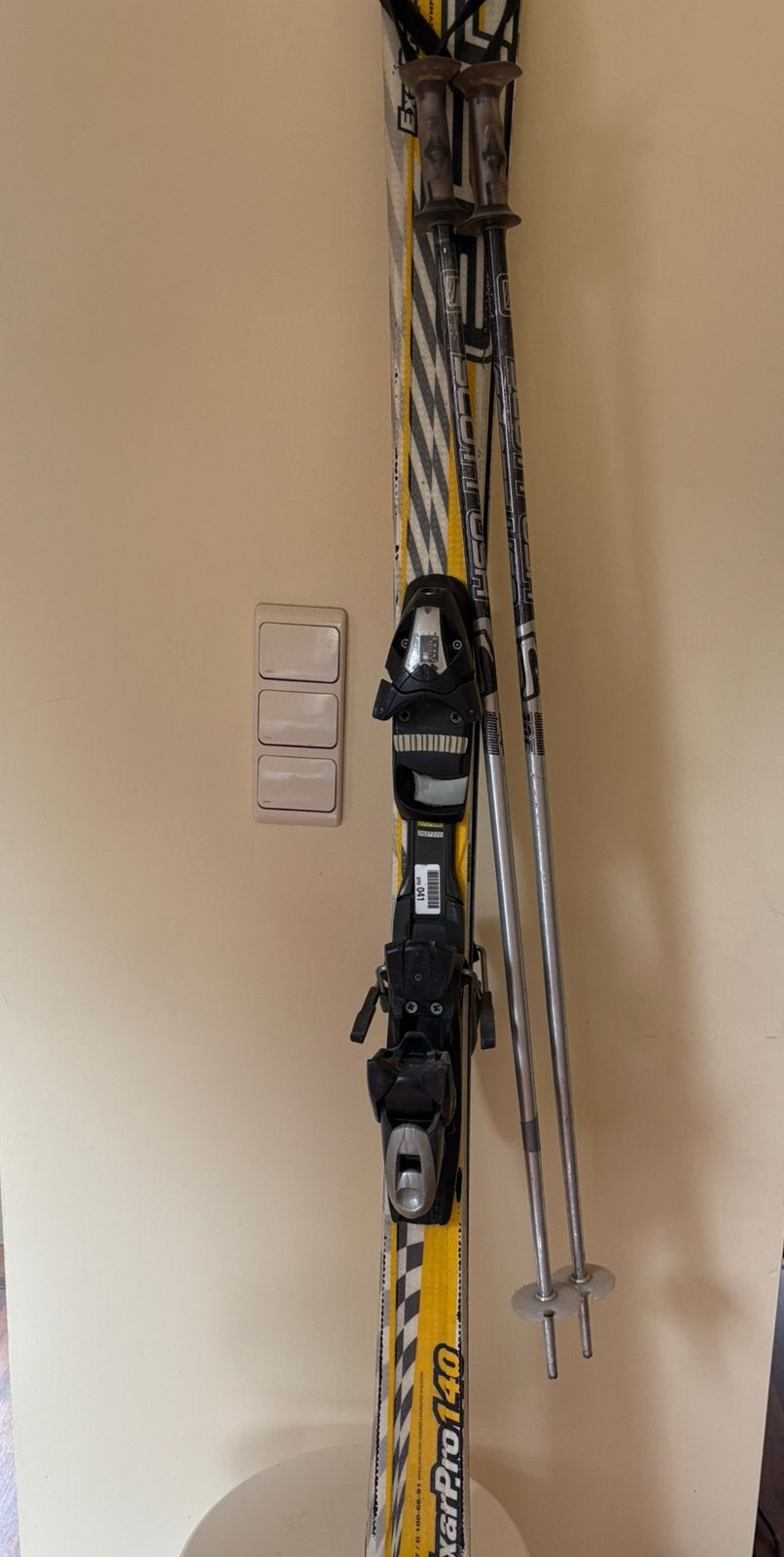Ski’s maat 140 exarpro Elan&skistokken, Sport en Fitness, Ophalen, Gebruikt, Ski, Stokken