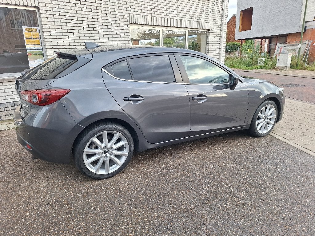 Mazda3 5DR HATCH 1.5L SKYACTIV-G 100 hp 6MT Sense, Auto's, Lederen bekleding, Euro 5, Leder, Bedrijf