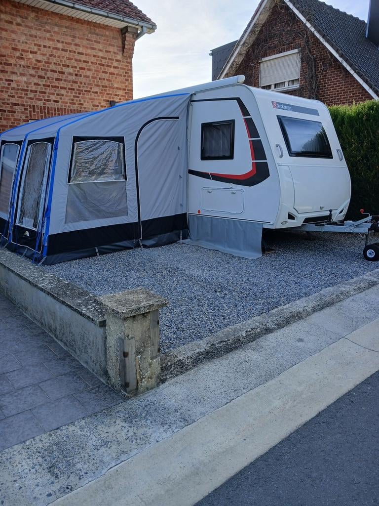Caravane sterckerman comfort