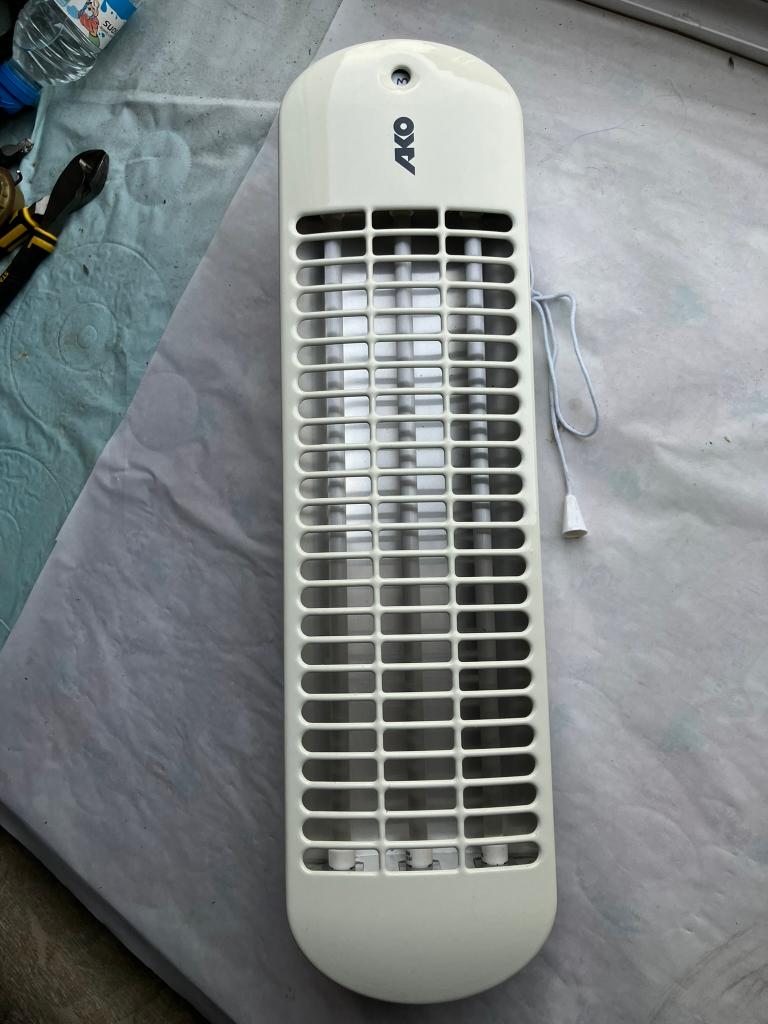 Infraroodstraler AKO, Doe-het-zelf en Bouw, Verwarming en Radiatoren, Ophalen, Minder dan 30 cm, Radiator, Nieuw