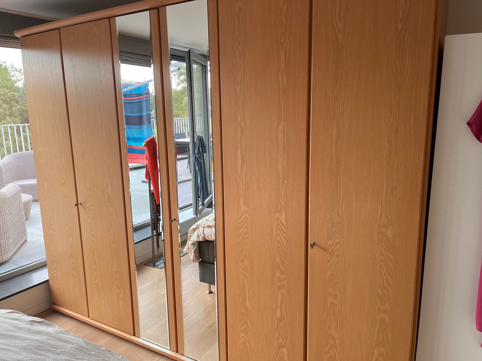 Kleerkast en 2 bijhorende nachtkastjes, Huis en Inrichting, Ophalen, Met deur(en), Gebruikt, 200 cm of meer