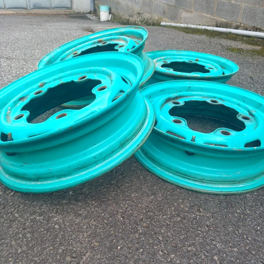 VW Kever: set van 4 velgen - 5 gaten - Volkswagen., Auto's, Particulier, Te koop, Volkswagen