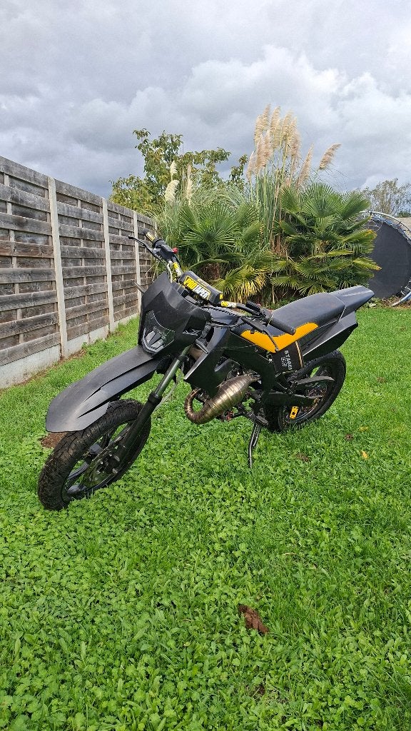 Derbi senda extreme, Comme neuf, Enlèvement, 86 cm³, Classe B (45 km/h)