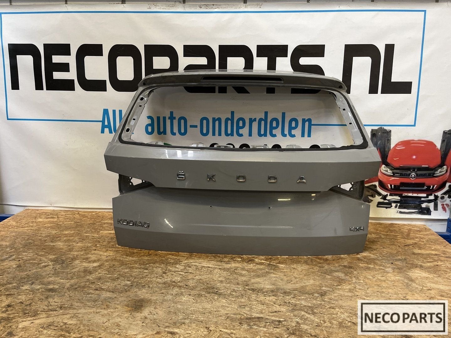 SKODA KODIAQ ACHTERKLEP ACHTERDEUR ORGINEEL, Gebruikt, -, -, Ophalen of Verzenden
