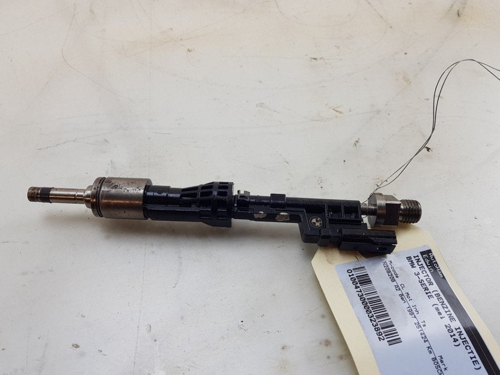 INJECTOR BRANDSTOF BMW 3 serie Gran Turismo (F34), Robert Bosch AG, Gebruikt, BMW, Robert-Bosch-Allee 1
74232  Abstatt, DE