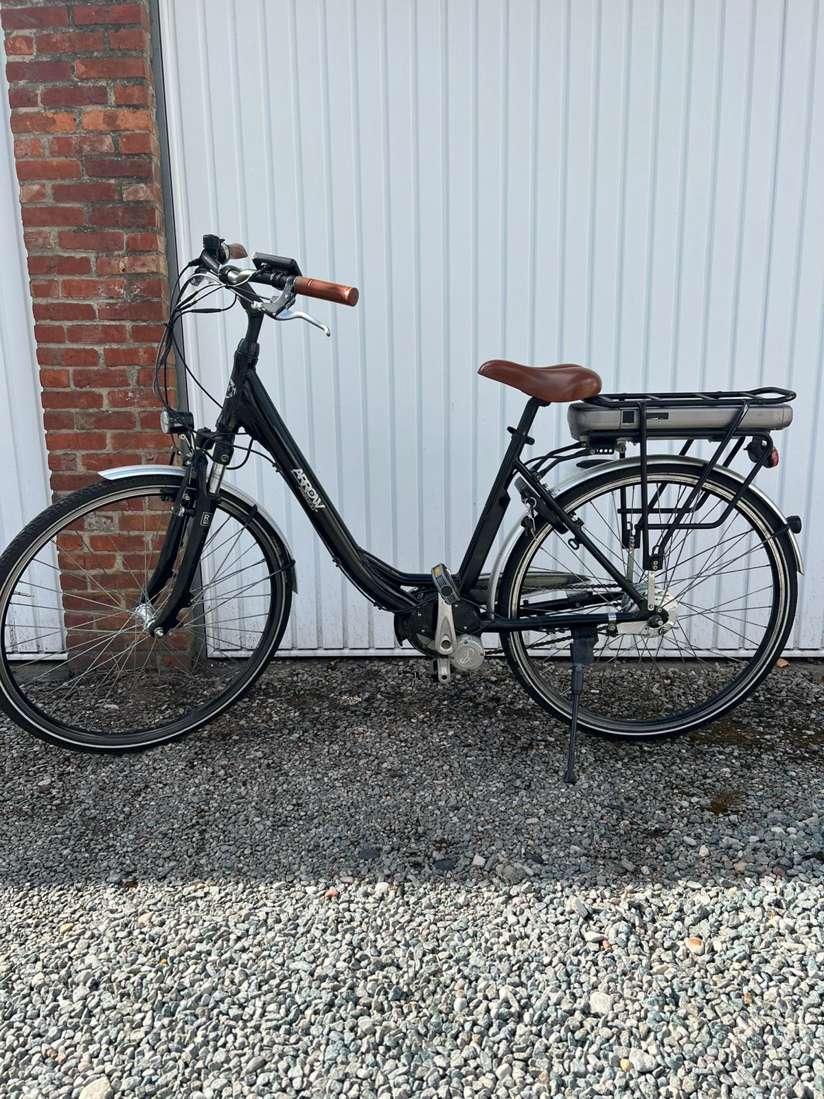 Elektrische fiets met middenmotor, Ophalen, Zo goed als nieuw