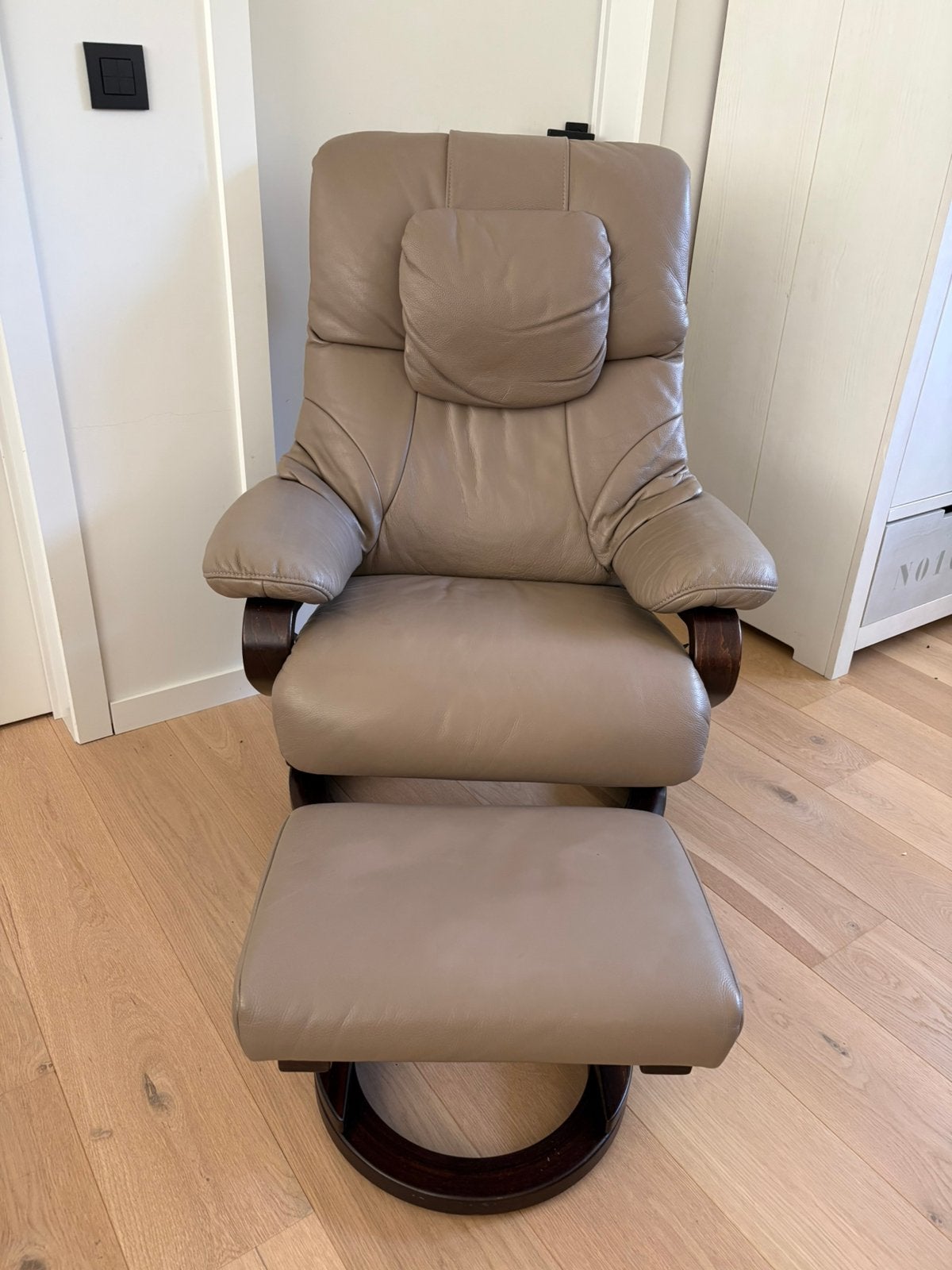 Relaxzetel en voetensteun, Enlèvement, Utilisé