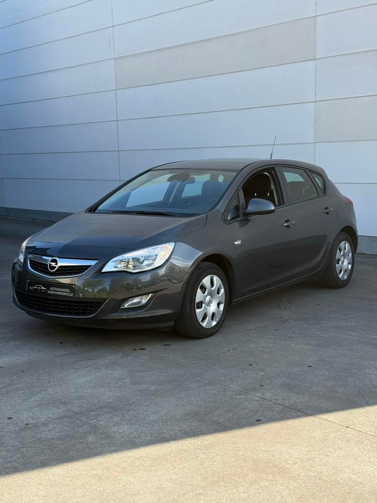 Opel Astra 1.4i 2010 /Airco/Cruise/, Auto's, Opel, Euro 5, Bedrijf, Astra, Centrale vergrendeling