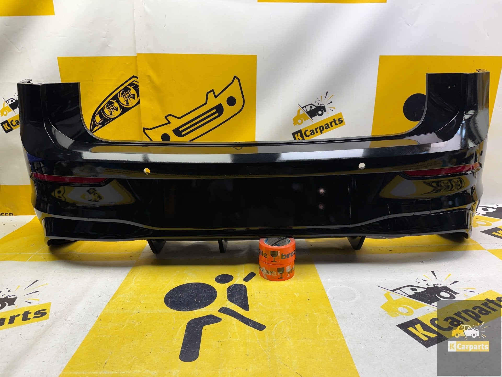 VW GOLF VIII 8.5 R facelift R20 achterbumper 6pdc 5H6807421E, Gebruikt, Volkswagen, Volkswagen AG, Vw@volkswagen.de