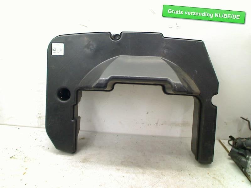 SUBWOOFER Audi A4 Avant (B8) (01-2007/12-2015) (8K9035382B), Auto-Union-Straße  1,
85057  Ingolstadt, DE, Info@audi.de, Audi, Utilisé