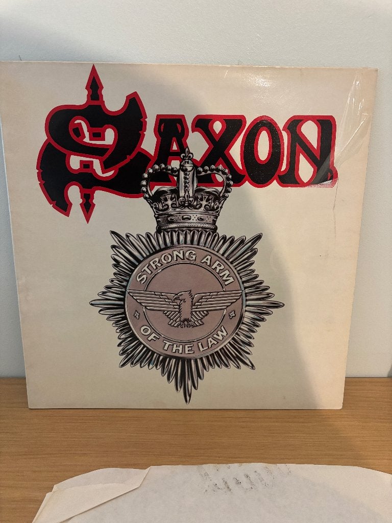 LP - Saxon - Strong arm of the law, Gebruikt, 1980 - 1989, Ophalen of Verzenden, Gatefold hoes