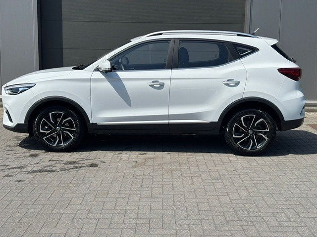 MG ZS benzine automaat 32.000km, Autos, MG, Cuir, Achat, 82 kW, Entreprise
