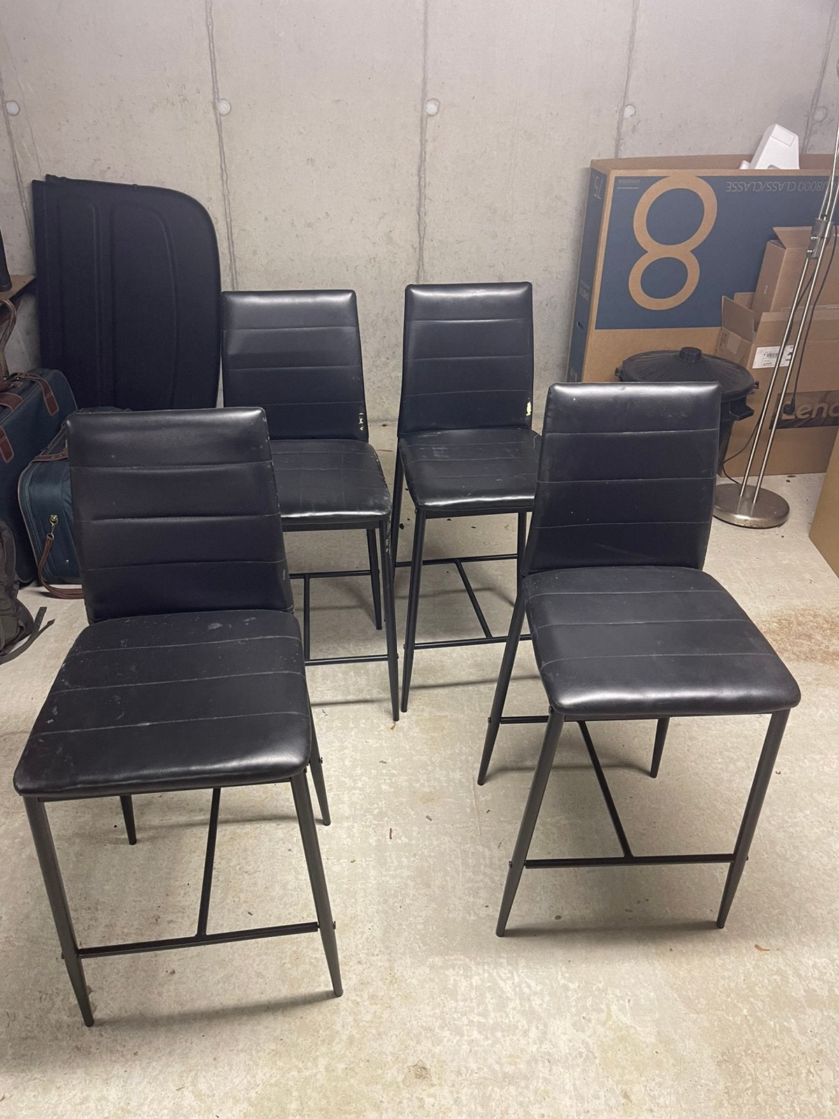 4 zwarte barkrukken, gratis af te halen, Ophalen, Gebruikt, Met voetsteun, 90 cm of meer
