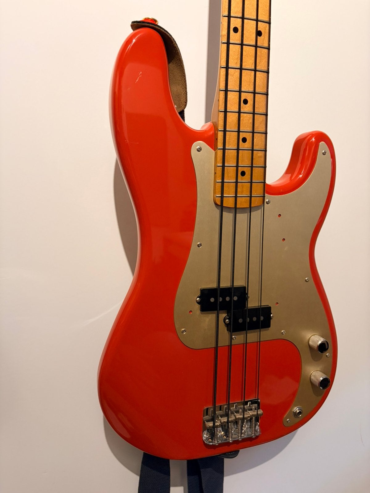 Fender Precision Bass Classic série années 50, Musique & Instruments, Instruments à corde | Guitares | Basses, Enlèvement ou Envoi