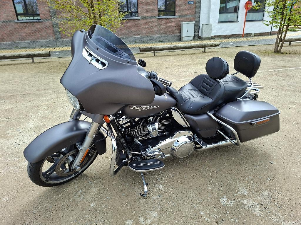 Harley Davidson Street Glide Special 2017 Pearl, Motoren, 2 cilinders, 1745 cc, Motorrijbewijs A, Particulier