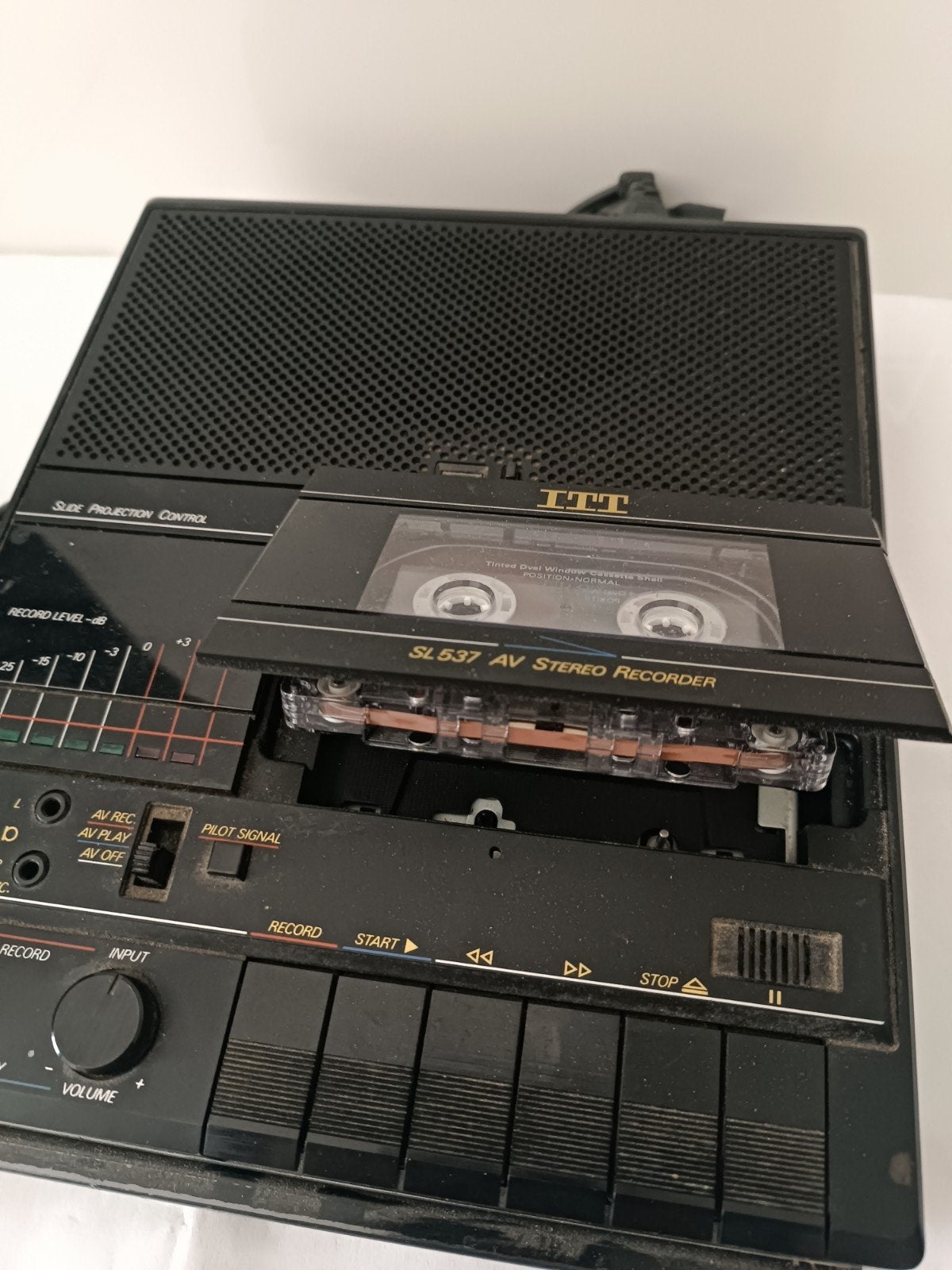 ITT SL 537, Enlèvement ou Envoi