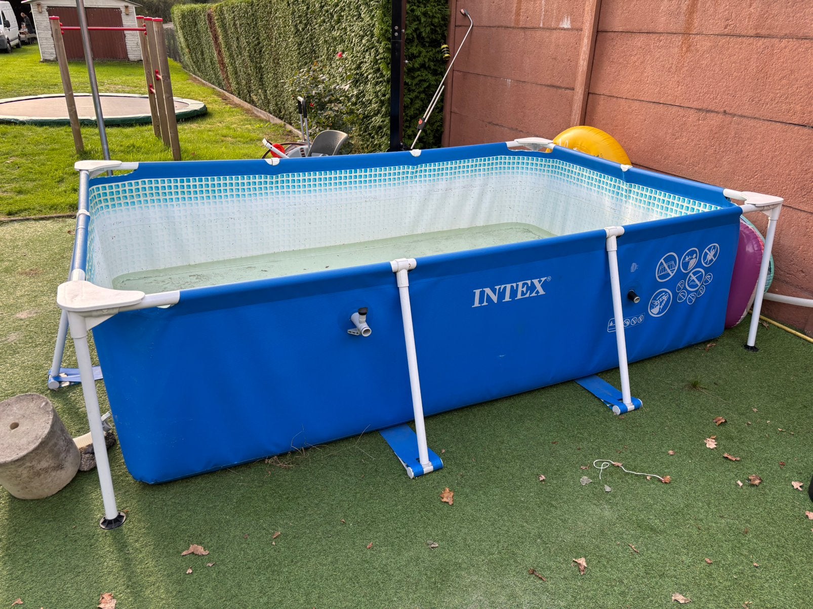 Intex Model A, Ophalen, Gebruikt, Opzetzwembad, 200 tot 400 cm