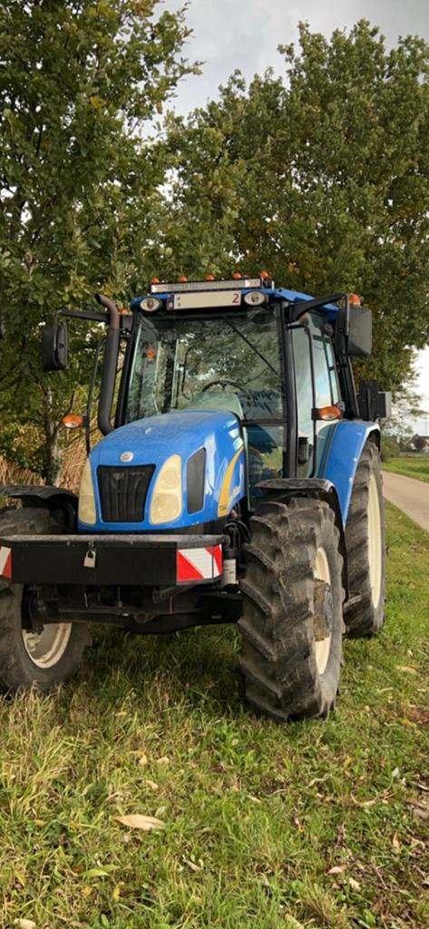 New Holland T5040, Zakelijke goederen, Landbouw | Tractoren, Ophalen, 80 tot 120 Pk, Gebruikt, 2500 tot 5000