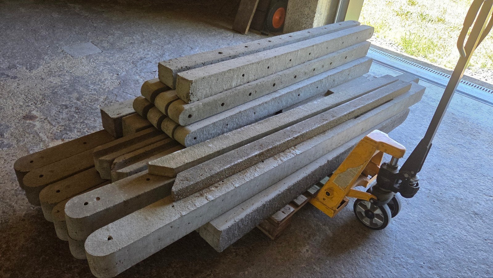 Omheining (Beton), Ophalen