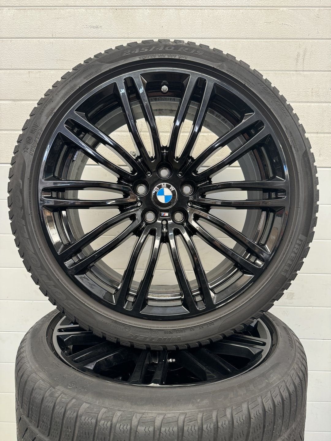 19’’ BWM 5 SERIE G30 G31 VELGEN WINTERBANDEN 664M RFT TPMS, Auto-onderdelen, 19 inch, -, -, Banden en Velgen