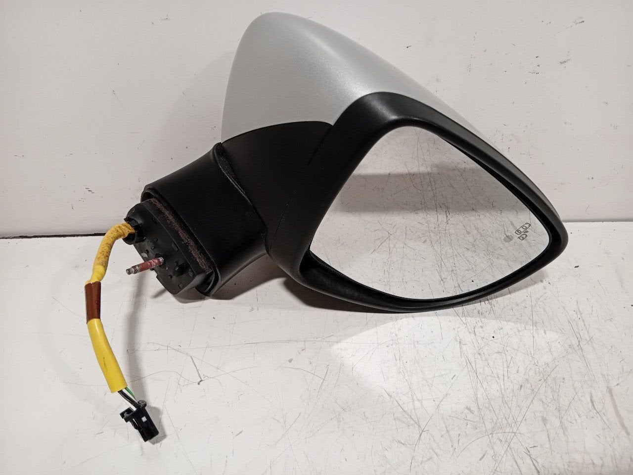 Spiegel buiten rechts elektrisch Renault Captur, Onderdelen@venauto.nl, Van der Ven Autorecycling B.V., Gebruikt, Ettenseweg 76, 4706 PB Roosendaal, The Netherlands