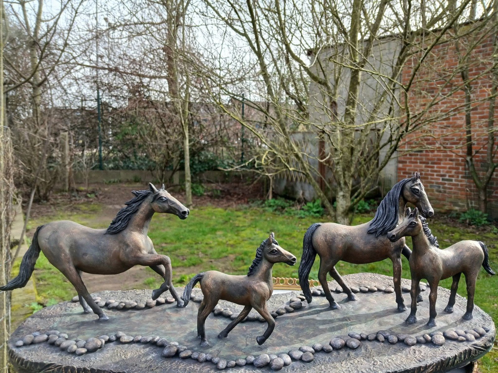 Beeld paarden handgemaakt