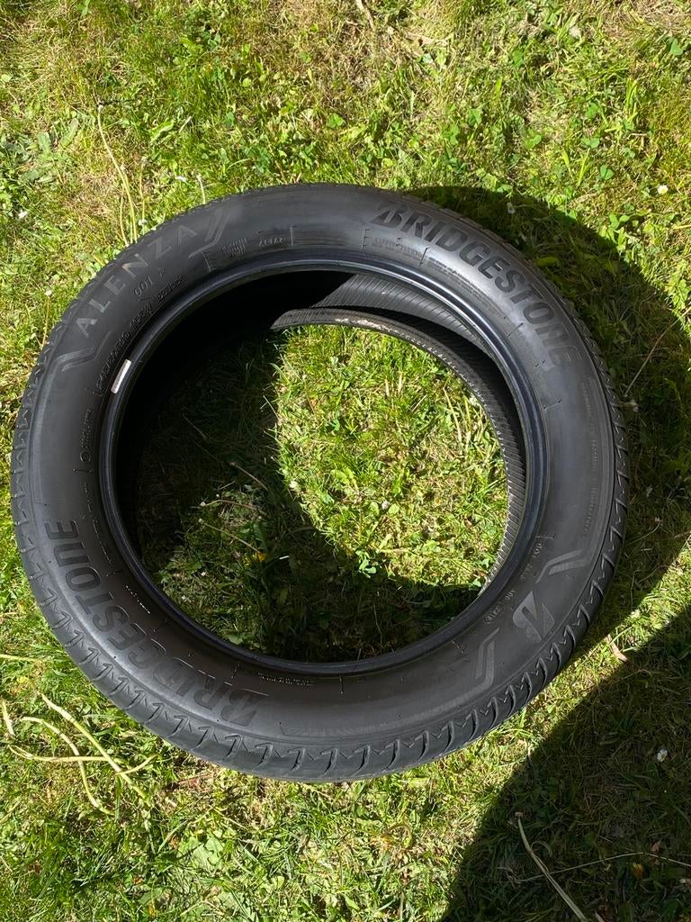 Bridgestone 245/50/19, Auto-onderdelen, Banden en Velgen, Ophalen of Verzenden, Zomerbanden, Band(en)