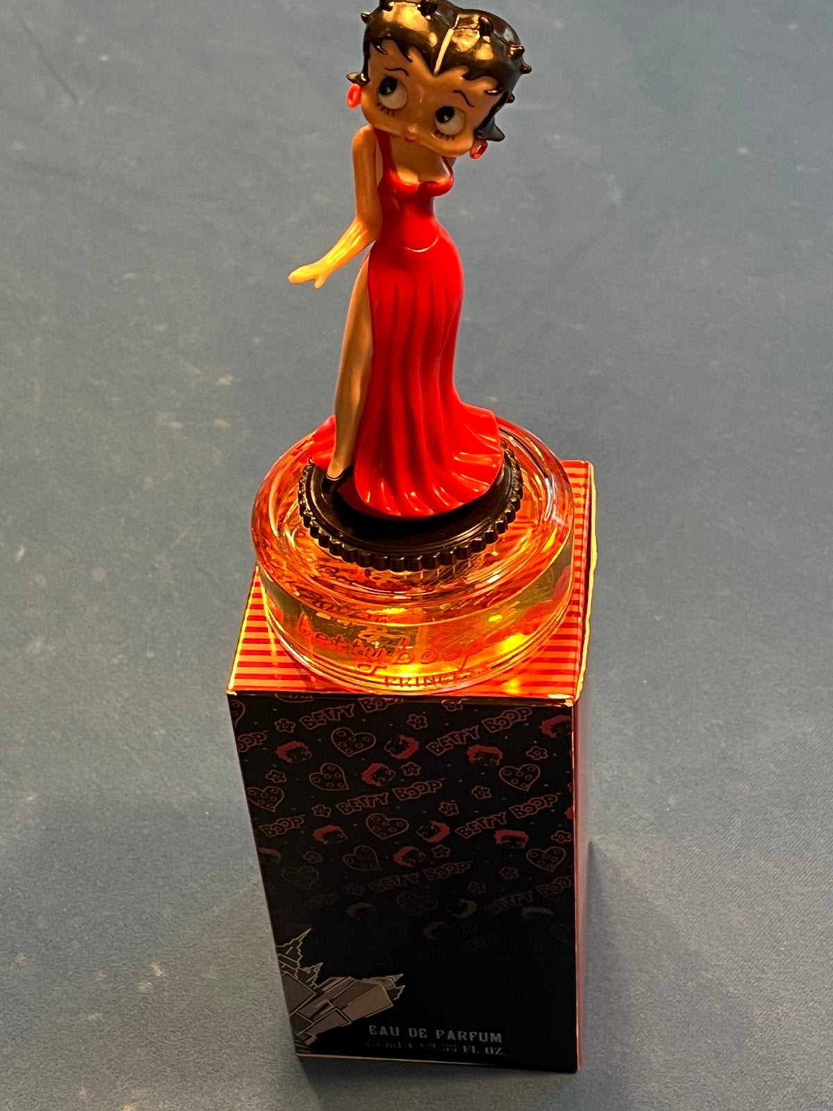 Betty boop fles, Ophalen, Zo goed als nieuw