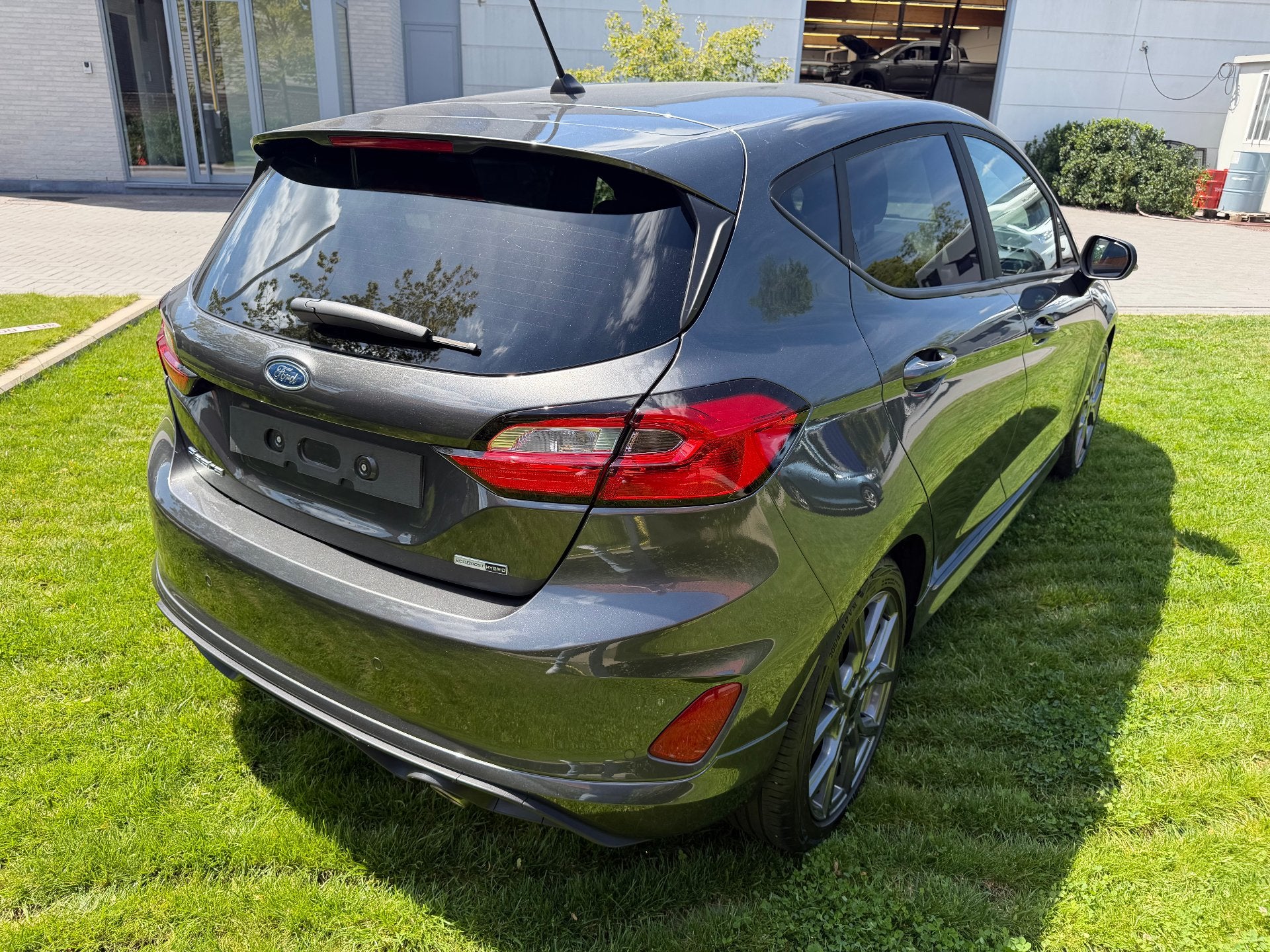 Ford Fiesta EcoBoost mHEV ST-Line A7 DCT (bj 2023), Auto's, Ford, Automaat, 118 g/km, Stof, Gebruikt