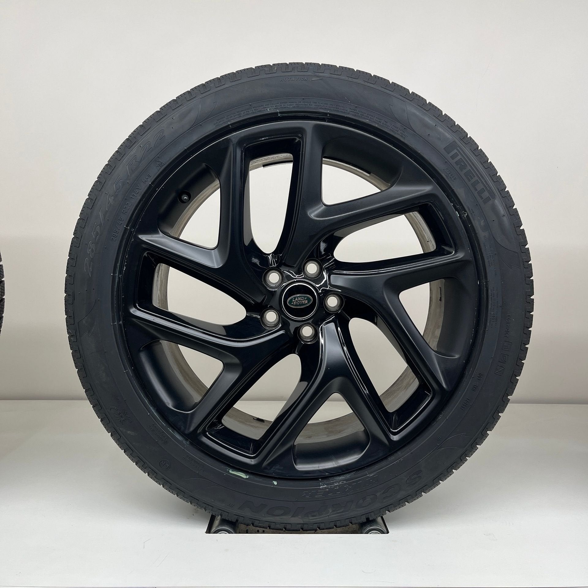 Land Rover Range Rover (Sport) - 22 inch - winterbanden NIEU, Auto-onderdelen, 285 mm, Banden en Velgen, Nieuw, Overige maten