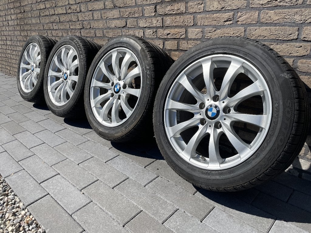 17" BMW 10-spoke velgen + banden (incl TPMS sensoren), Auto-onderdelen, Banden en Velgen, Ophalen, Velg(en), 17 inch, Winterbanden