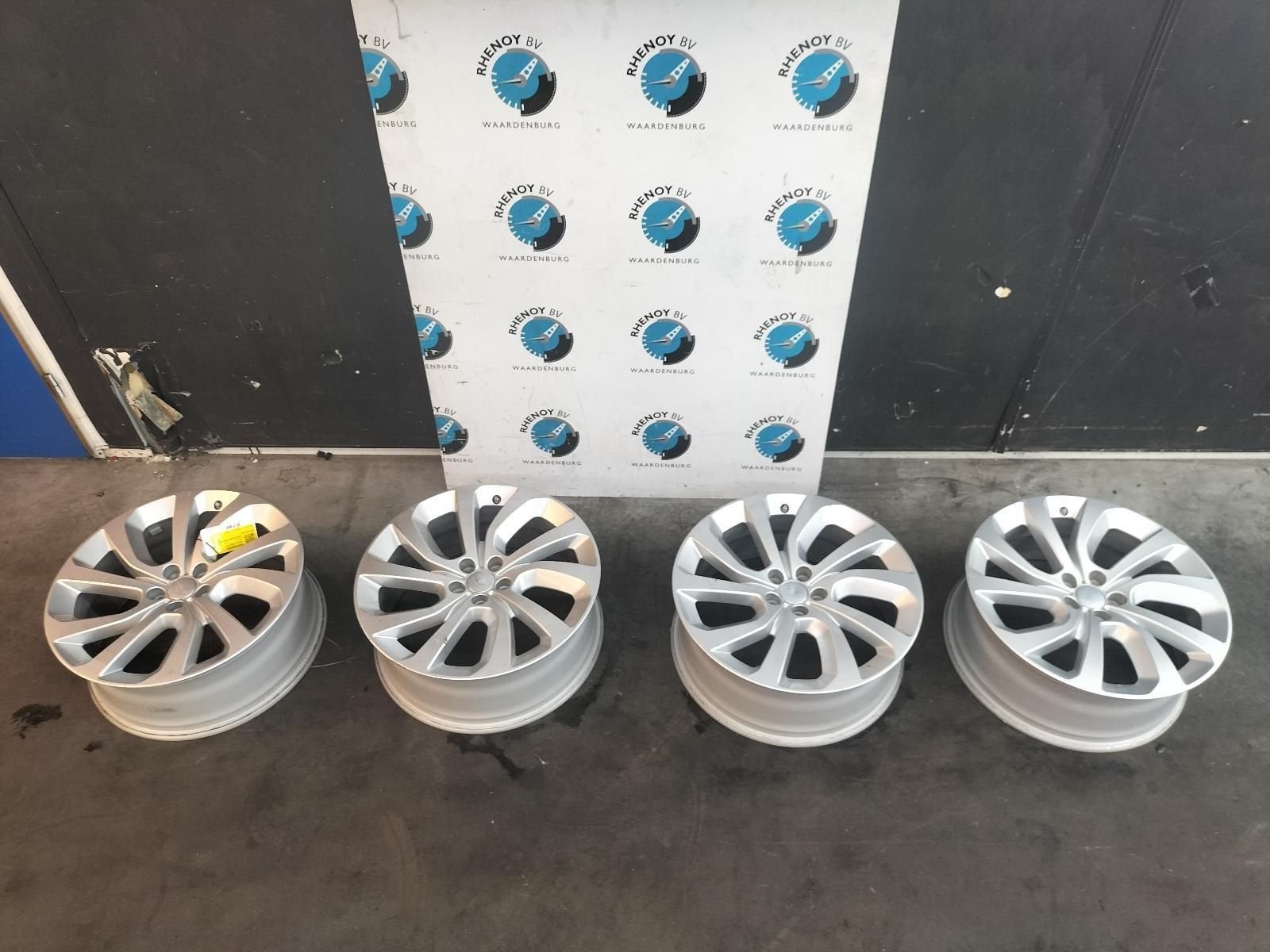 Range rover sport (L550) Velgen set 2020 / LK72-1007-CA, Auto-onderdelen, Banden en Velgen, Gebruikt, Velg(en), -, -