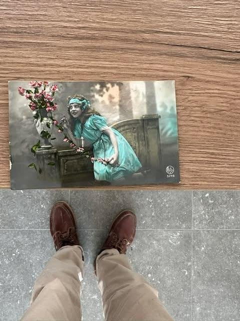 carte postale fille vieilles fleurs, Enlèvement ou Envoi, 1920 à 1940, Affranchie, Enfants