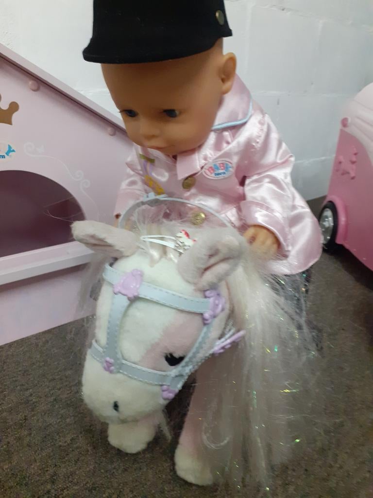 Baby born als ruiter met paard, stal,auto en trailer, Enlèvement, Utilisé, Baby Pop