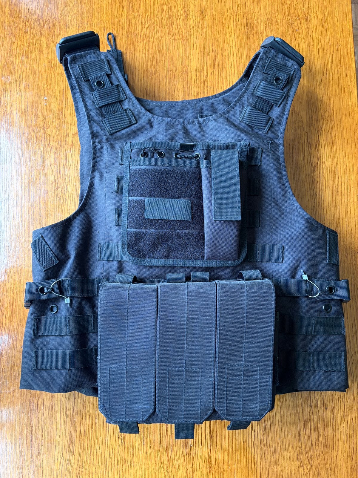 Gilet tactique - airsoft - forces spéciales, Enlèvement ou Envoi, Comme neuf