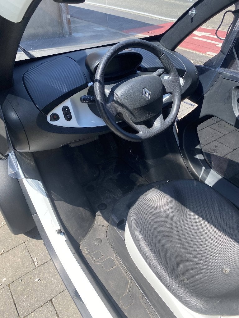 renault twizy, Auto's, Automaat, Bluetooth, Achterwielaandrijving, Zwart