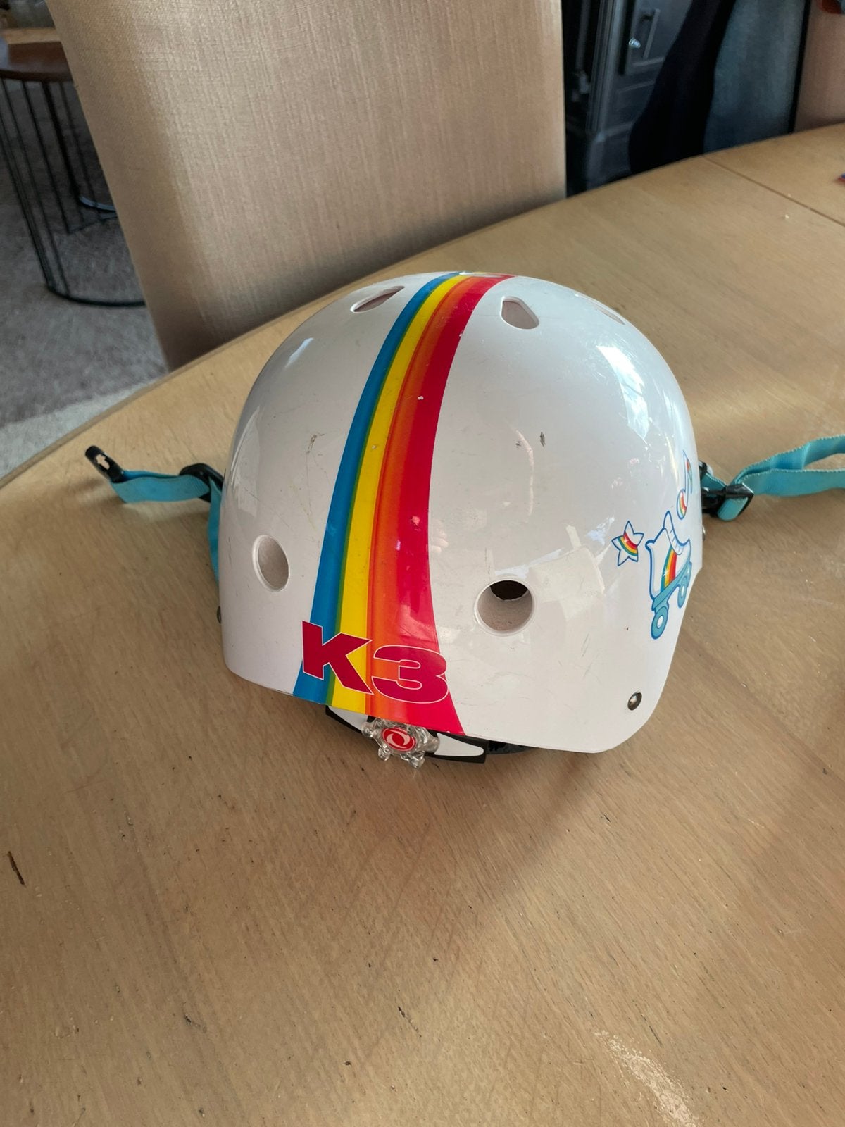 K3 fietshelmpje, Fietsen en Brommers, Ophalen, Gebruikt