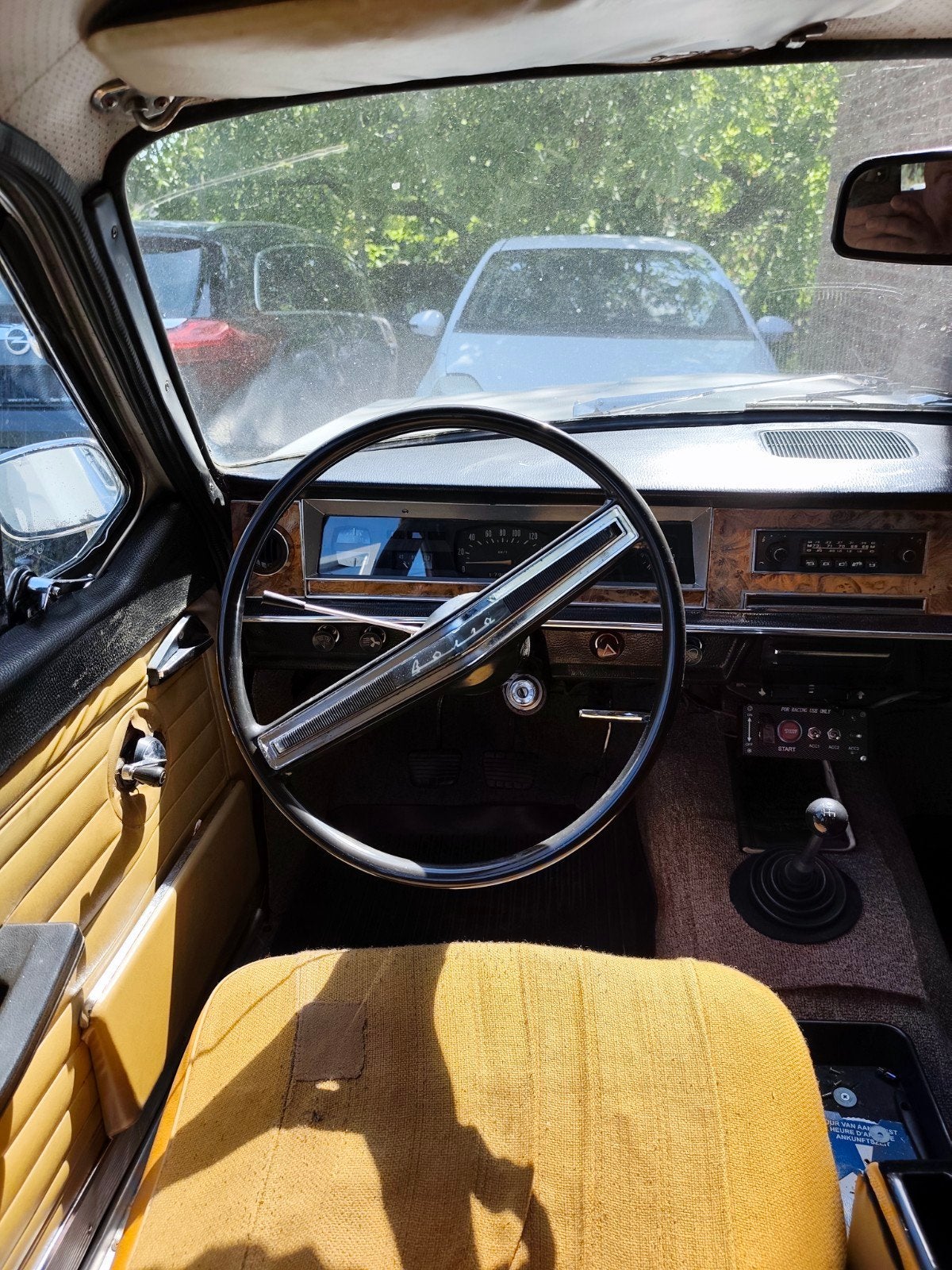 Volga gaz24 1982, 2.4 benzinemotor tel.0484070838, foto 12