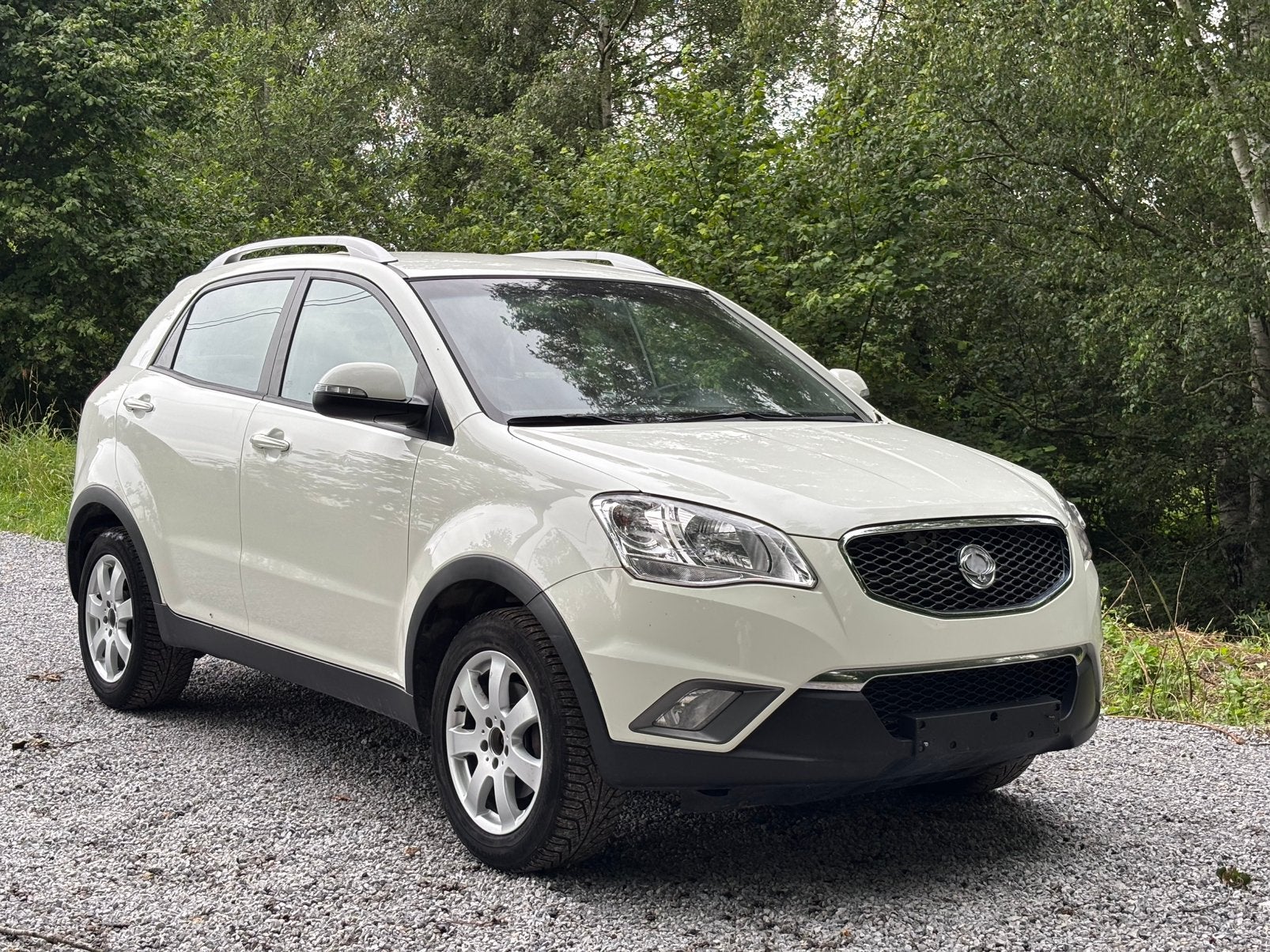 Ssaygong coranda 2.0 177 cv 4*4, Auto's, Bestelwagens en Lichte vracht, Euro 5, Zwart, Airbags, Leder en Stof