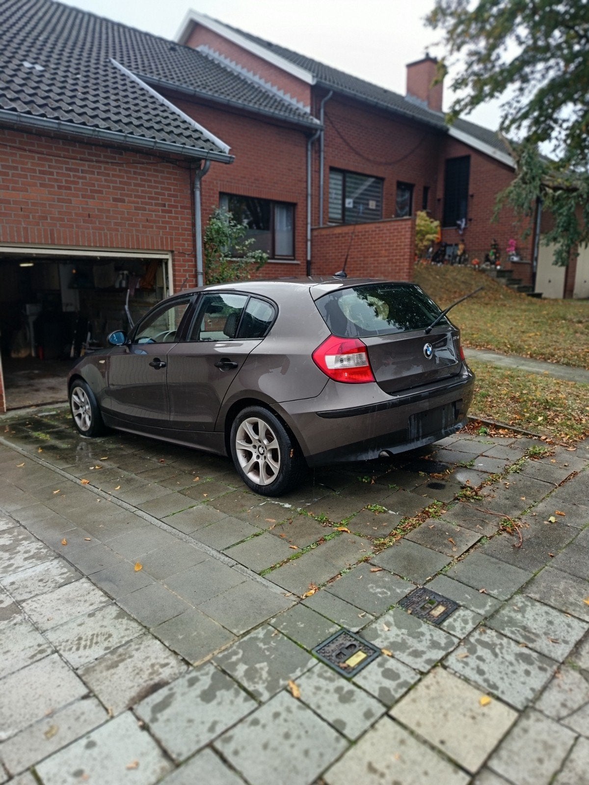 bmw série 1, Autos, Achat, Boîte manuelle, Autres couleurs, 5 portes