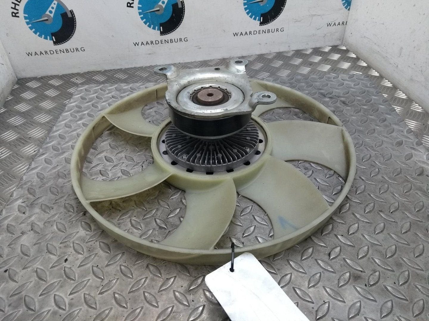 FORD TRANSIT 350E KOELVIN VISCOKOPPELING 2016, Ophalen of Verzenden, Gebruikt, Stiba lid