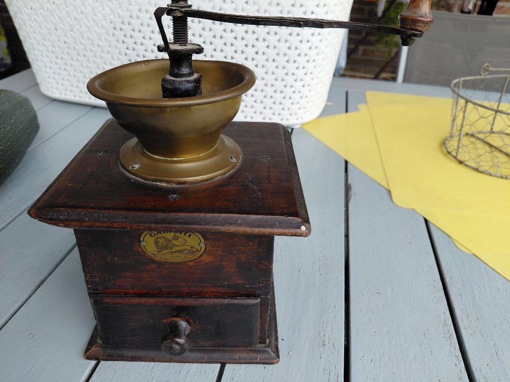 antieke koffiemolen, Antiek en Kunst, Ophalen