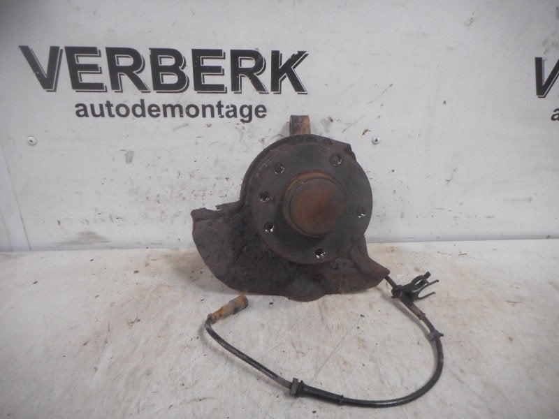 MOYEU DE ROUE AVANT DROIT Opel Senator B (01-1987/12-1996), Autos : Pièces & Accessoires, Opel, Opel Automobile GmbH, Utilisé