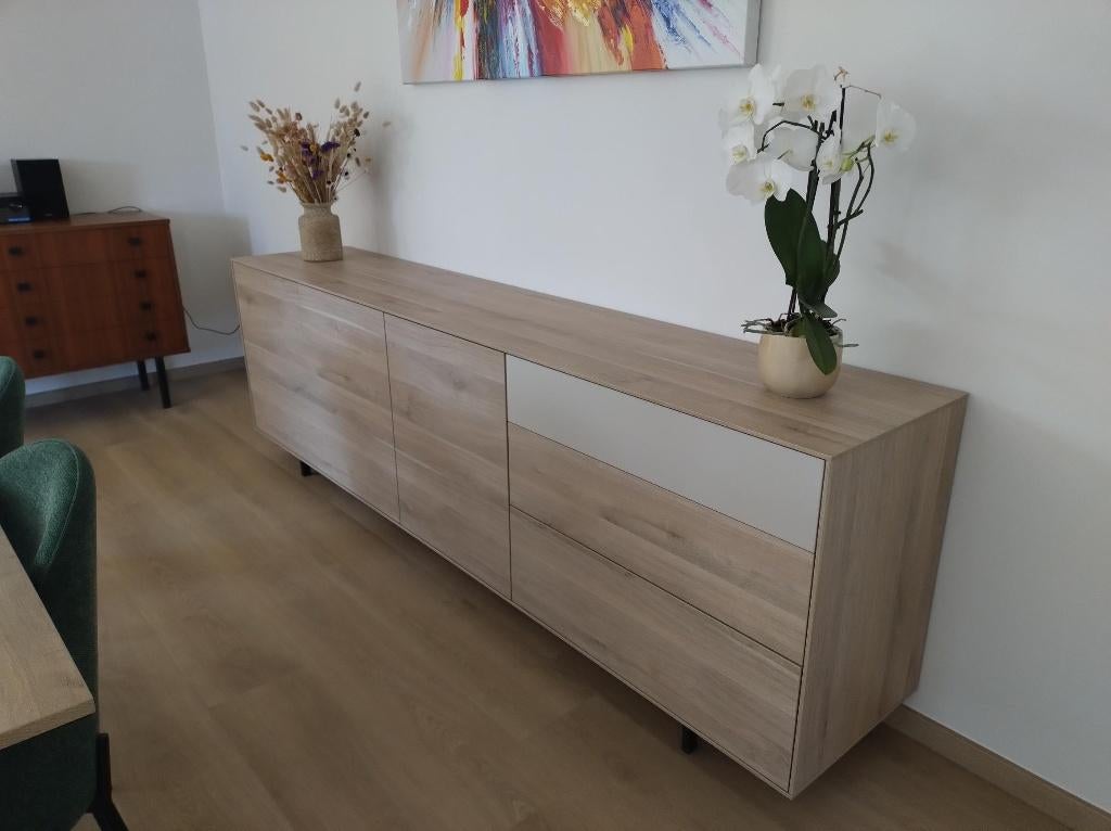 Prachtig dressoir Maxfurn Fresh Oak, Huis en Inrichting, Eikenhout, Scandinavisch, Zo goed als nieuw, 200 cm of meer