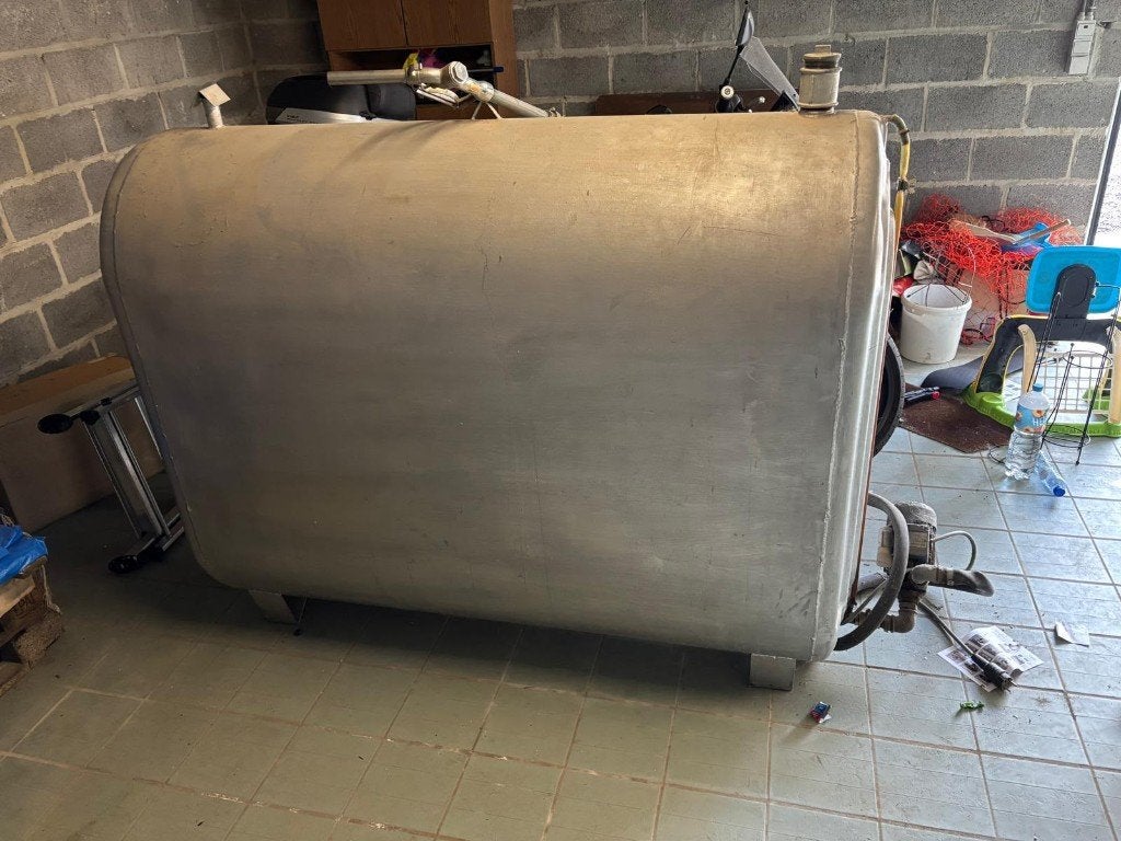 Mazouttank met elektrische pomp en vulpistool, Doe-het-zelf en Bouw, Ophalen, Gebruikt