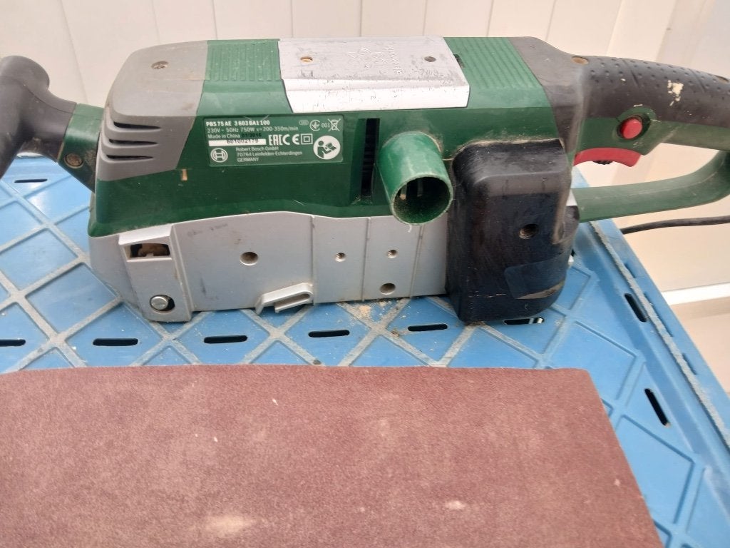 Bosch PBS 75 AE Bandschuurmachine, Bricolage & Construction, Enlèvement, 600 à 1200 watts, Ponceuse à bande