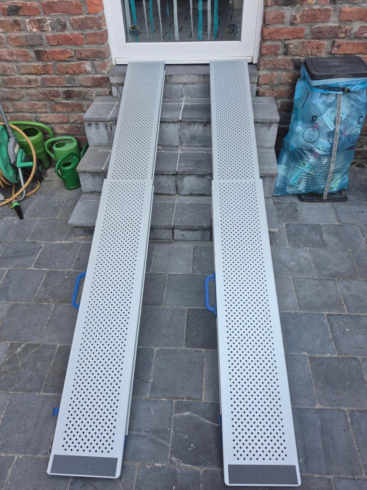 rampe PMR, Ophalen, Nieuw