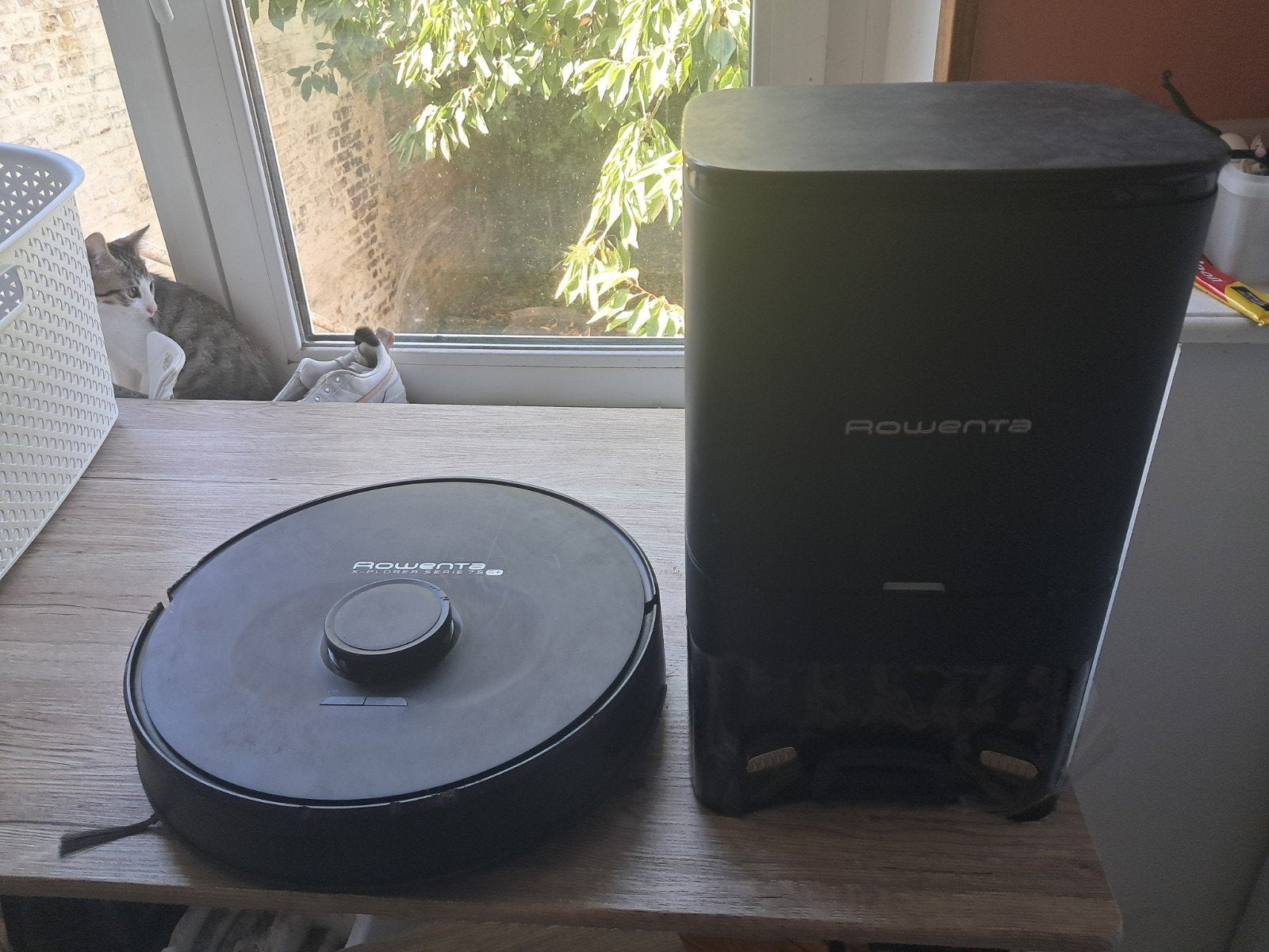 robo aspirateur  Bluetooth rowenta, Electroménager, Enlèvement