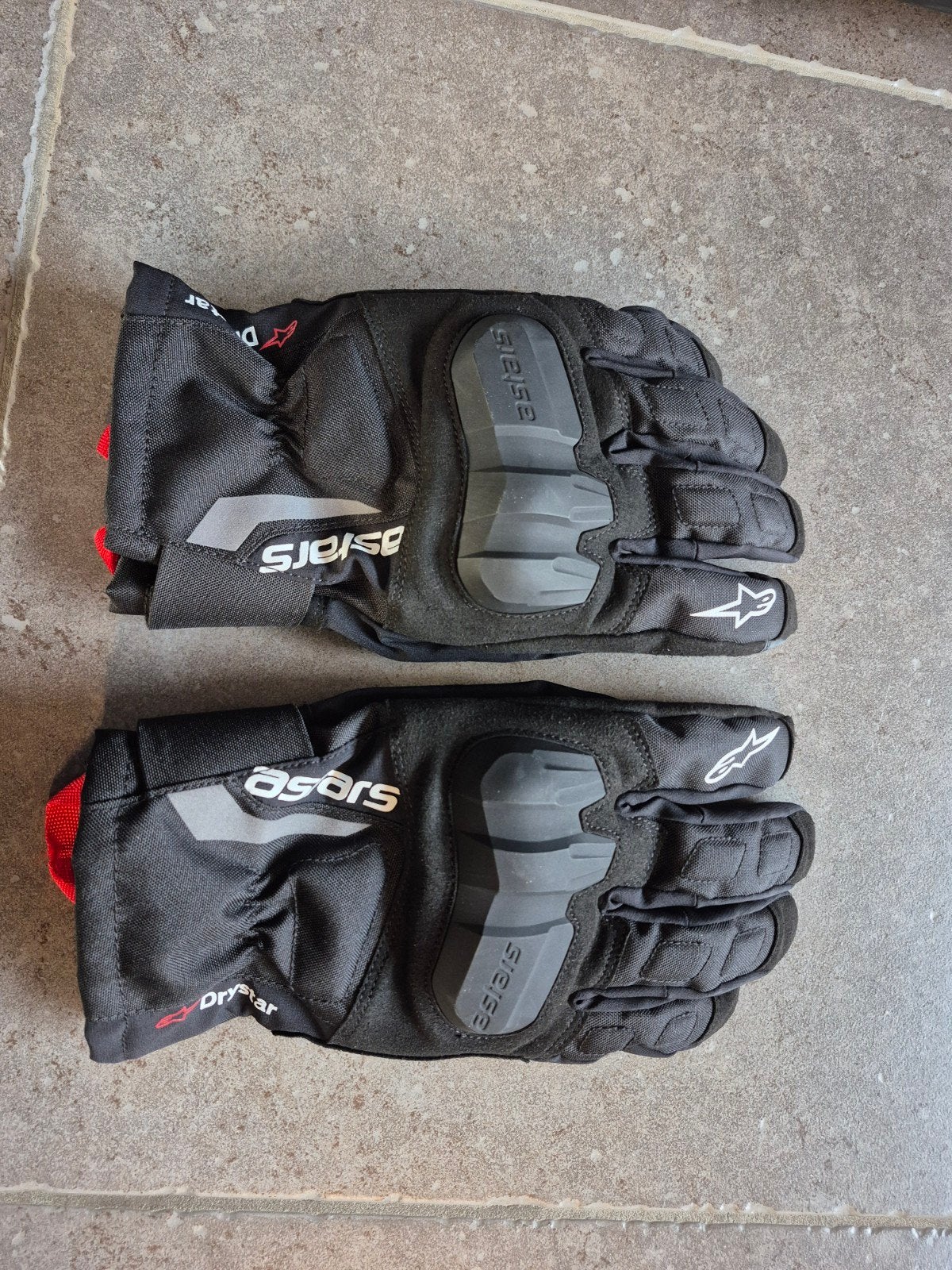 motorhandschoenen Alpinestars, Motoren, Ophalen